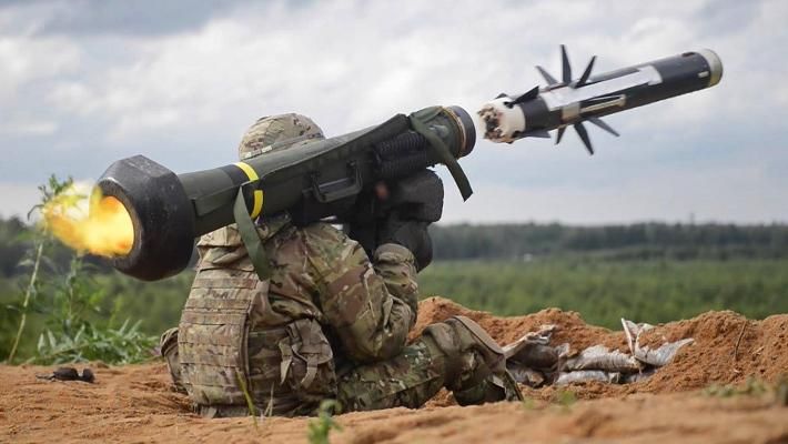 I missili Javelin lanciati dagli ukraini hanno costretto i russi ad una guerra di posizione come nel 1914-1918