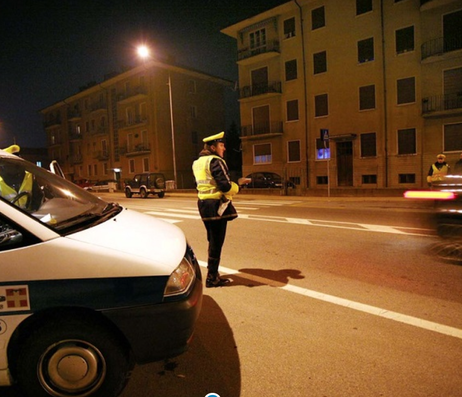 Sicurezza stradale, Torino: in poche ore 230 violazioni al limite di velocità, auto anche a 130 km/h