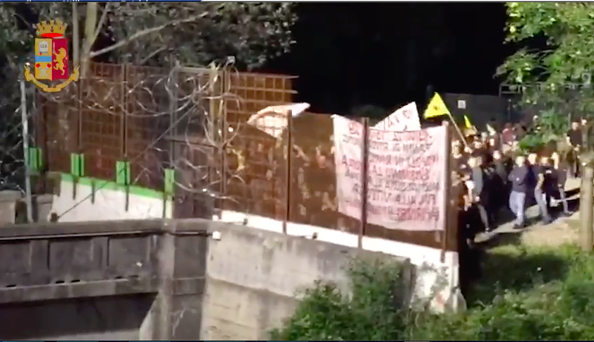 28 fogli di via ad attivisti No TAV, denunciati dalla Digos i leader del centro sociale Askatasuna