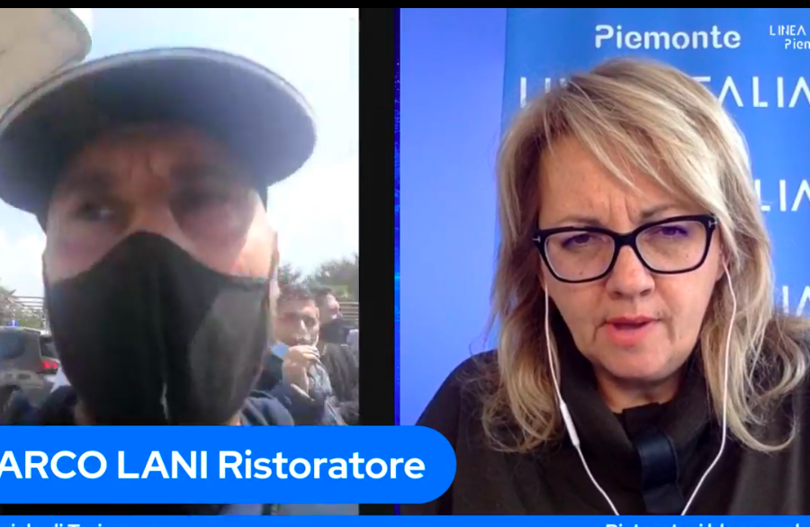 Ristoratori bloccano la tangenziale a Torino per protesta