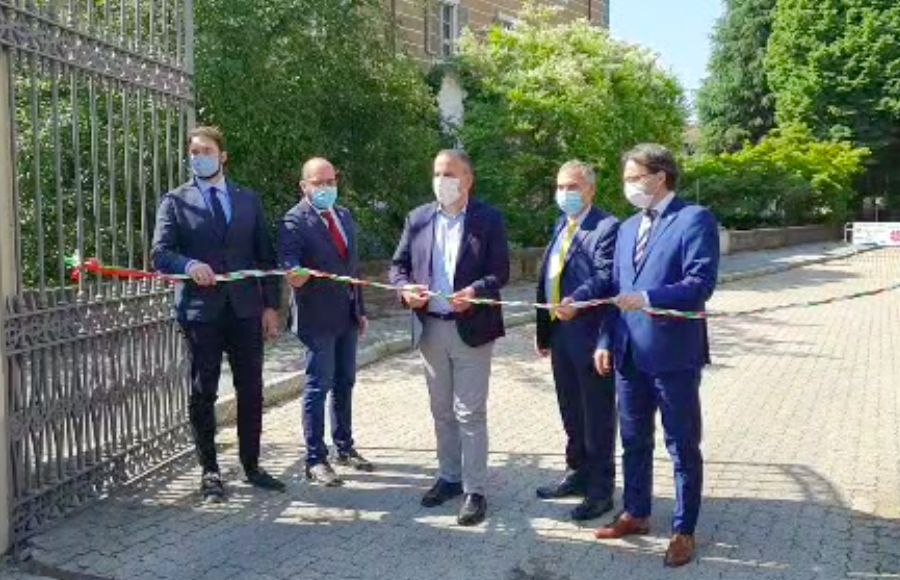Api Torino inaugura hub vaccinale che sarà gestito in collaborazione con Croce Rossa