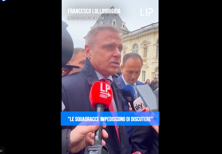 &quot;Le squadracce tentano di impedire di discutere&quot; [video]