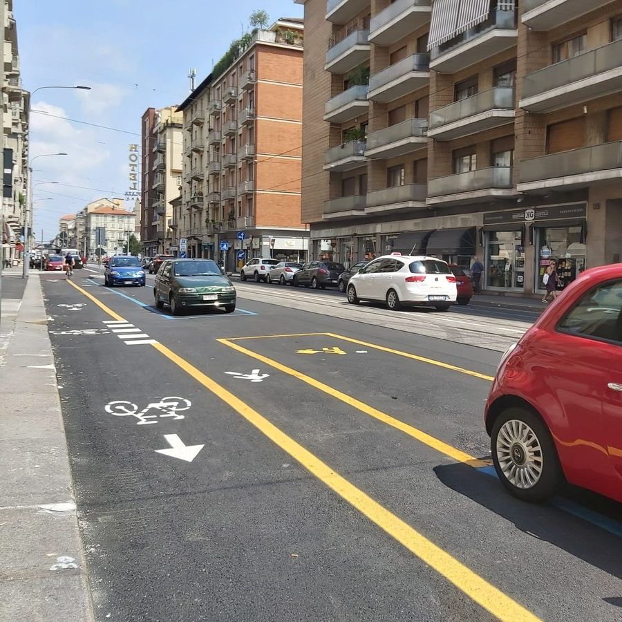 Gli strani effetti di Covid-19, ciclisti padroni delle strade e netturbini pubblici ufficiali. Di Carlo Manacorda*