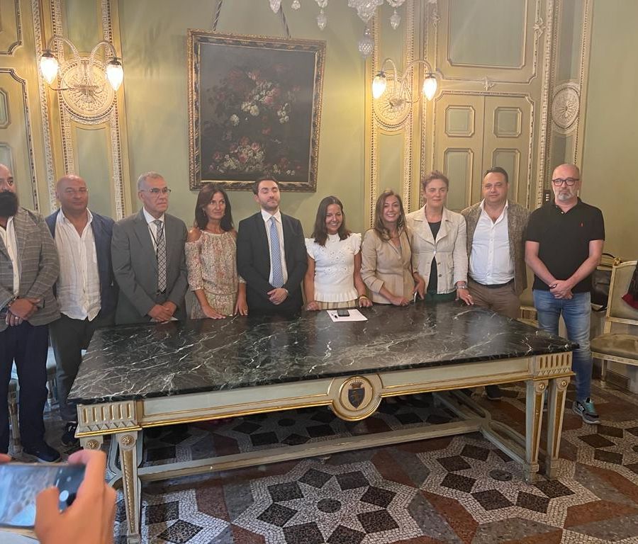 Il centrodestra a Torino: il Consiglio si esprima sullo sgombero di Askatasuna [video]