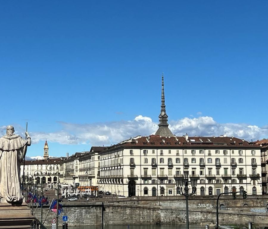 Le città più care d'Italia: in testa Milano e Bolzano, Torino al 20° posto, il Piemonte è la 7° regione per costo della vita