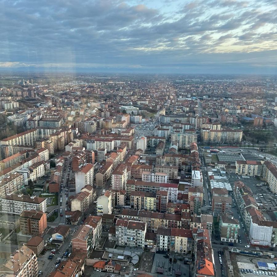 Casa, “prima i piemontesi”: stabiliti nuovi punteggi e la tutela per le donne vittime di violenza