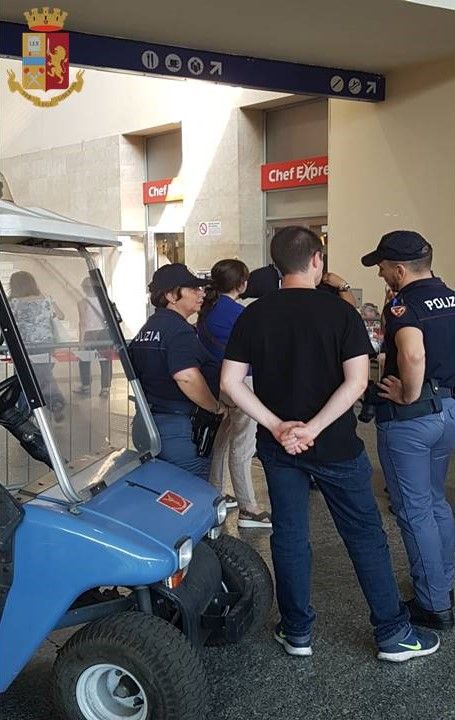 Alto impatto della Polizia a Torino Porta Nuova e dintorni