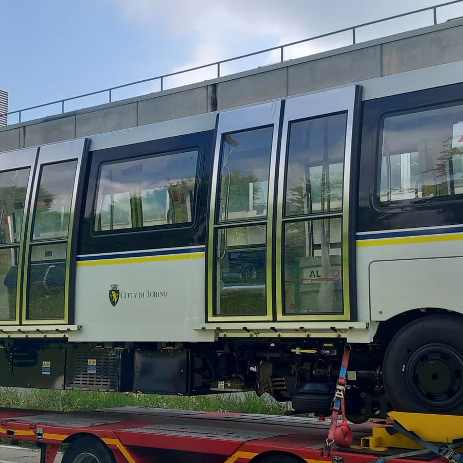 Metro 1, è arrivato Boa Metropolis, il primo dei nuovi treni di Alstom