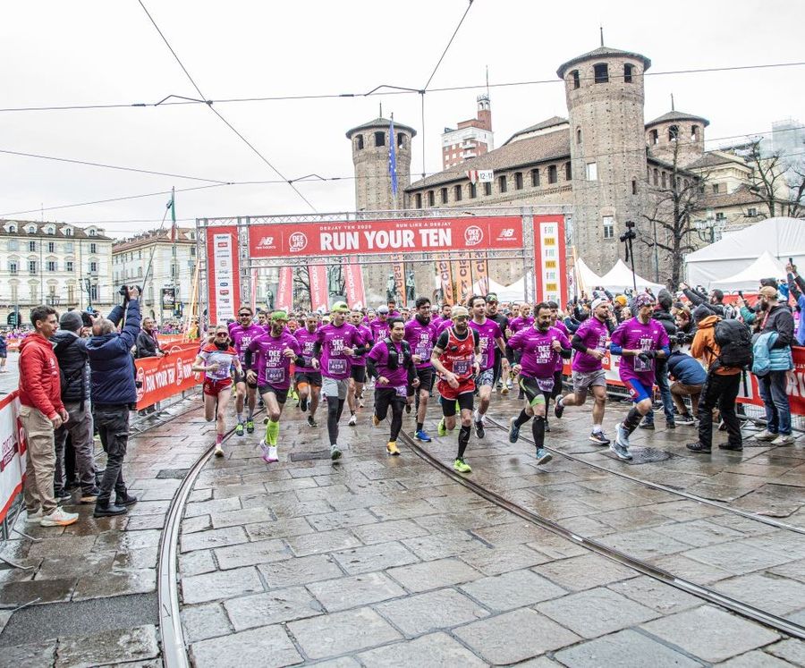 DeeJay Ten, domenica in undicimila a Torino per la corsa ideata da Linus