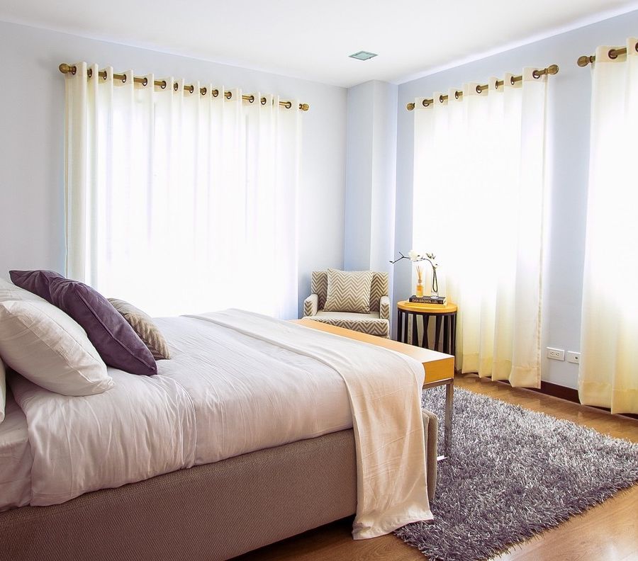 In Piemonte è boom per gli Airbnb, +60% negli ultimi due anni. Ma Confesercenti lancia l'allarme per negozi e servizi essenziali, che rischiano di scomparire