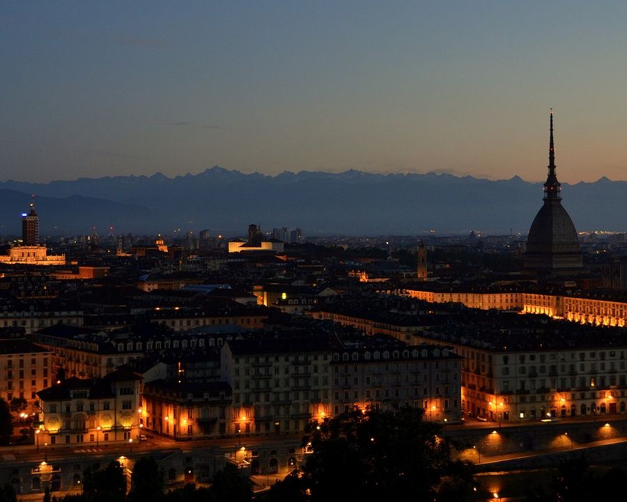 Cosa c'è dopo il tramonto, come fare per valorizzare la notte di Torino
