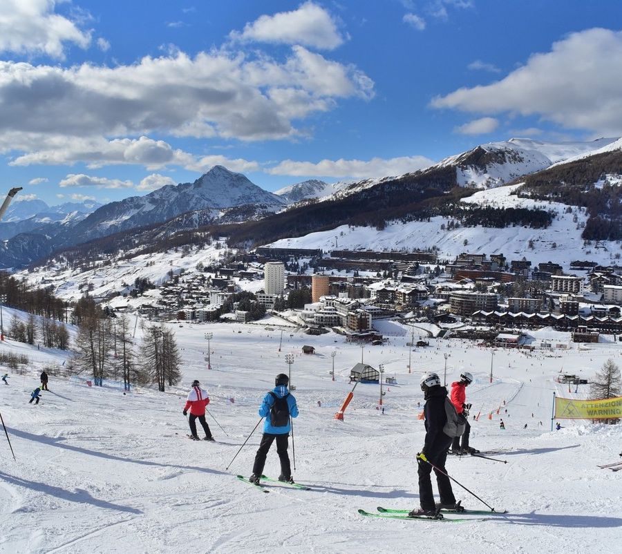 Coppa del Mondo femminile, Universiadi e Special Olympics: Sestriere presenta la nuova stagione sciistica