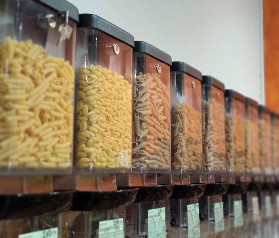 Vendita di prodotti alimentari sfusi o alla spina, senza controlli potrebbe avvenire come al tempo dei nonni. Di Carlo Manacorda*