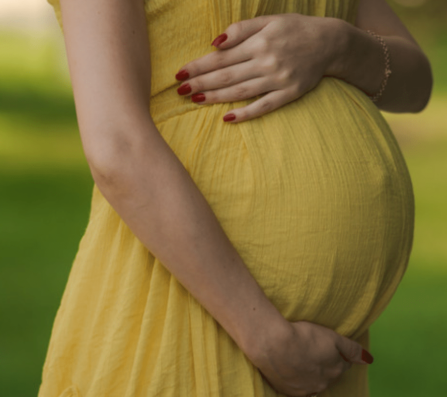 La maternità surrogata è vietata perchè è sempre un male, non è un male perchè è vietata