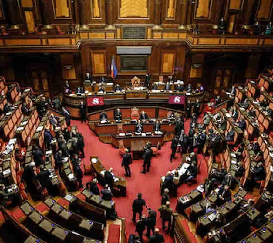 Vergogna! Di Carlo Manacorda*