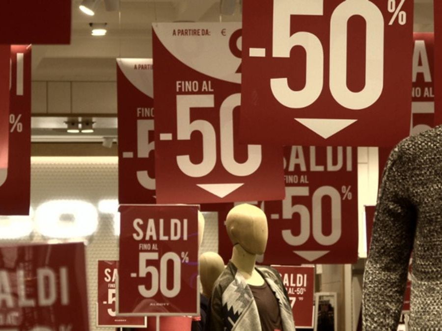 Saldi, avanti piano. Confesercenti: “I segnali di difficoltà c'erano tutti”