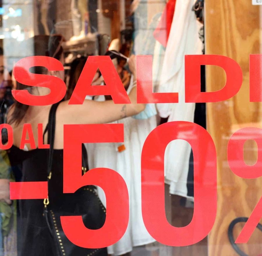 Saldi estivi in Piemonte, si compra ma si spende meno. Scontrino medio inferiore all'anno scorso
