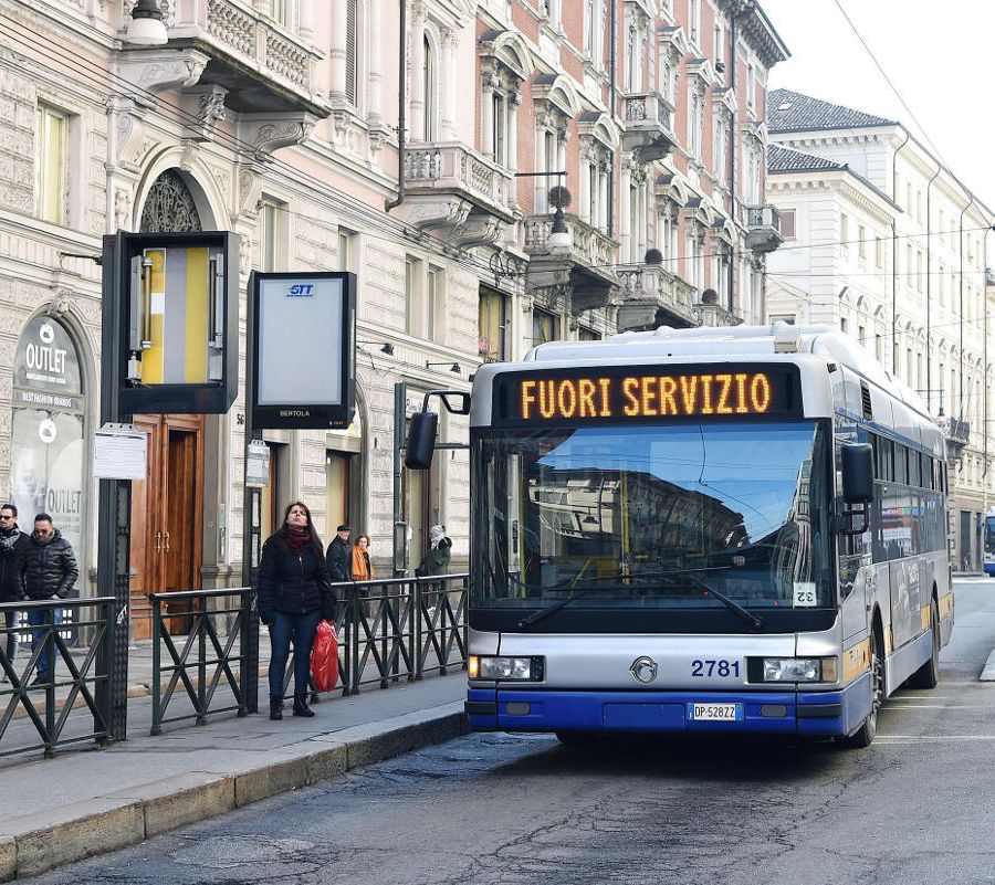 Domani sciopero dei mezzi pubblici a Torino: Ztl sospesa