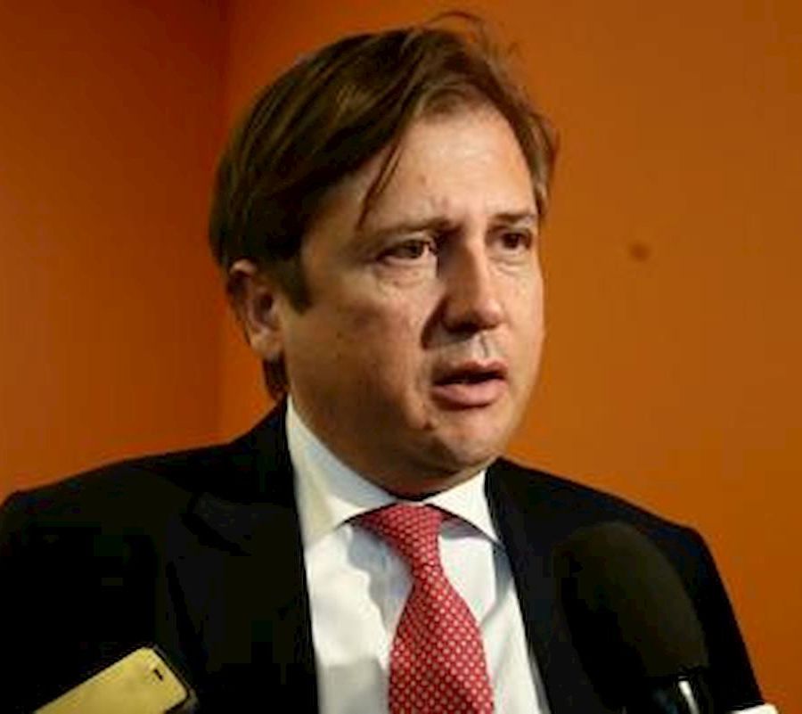 Dpcm, Sileri: “Misure proporzionate alla situazione per addolcire la curva del contagio”