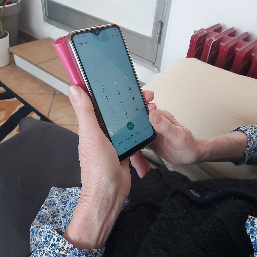 Covid, Regione Piemonte: attenzione ai falsi messaggi telefonici