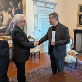 L'olio di Capaci per la benedizione del Giovedì Santo L'olio di Capaci per la benedizione del Giovedì Santo