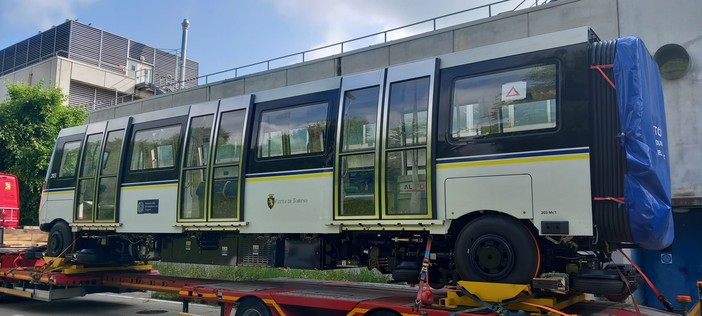 Metro 1, è arrivato Boa Metropolis, il primo dei nuovi treni di Alstom