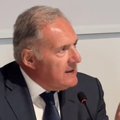 "Caso Volkswagen, primo bagno di umiltà per auto europea" [video]