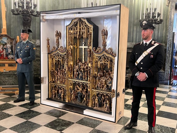 Operazione Retablo, scoperto traffico illecito internazionale di opere d'arte