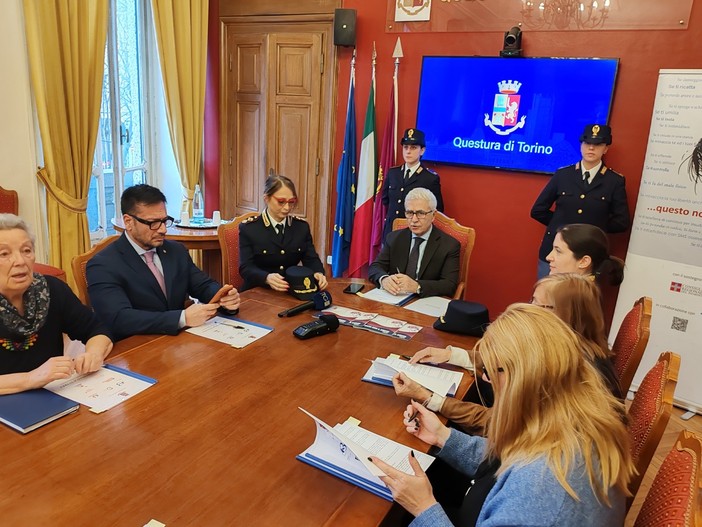 Violenza di genere, sottoscritto un Protocollo d’intesa tra Polizia e Cuav