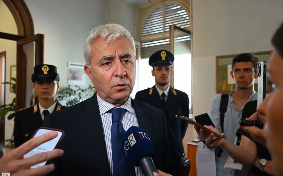 Tifoso ferito, il Questore di Torino: "Le indagini sono in corso" [video]