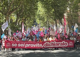 20mila in piazza a Roma per la manifestazione nazionale “Scegliamo la Vita”. Andrea Bocelli: "Mia madre scelse di fidarsi della vita" 20mila in piazza a Roma per la manifestazione nazionale “Scegliamo la Vita”. Andrea Bocelli: "Mia madre scelse di fidarsi della vita"