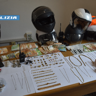 Furti in abitazione con la scusa di dover controllare l'impianto di riscaldamento, un arresto a Torino