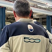 Stellantis male, male: in Italia nel 2025 la produzione auto cala del 24,5% Stellantis male, male: in Italia nel 2025 la produzione auto cala del 24,5%