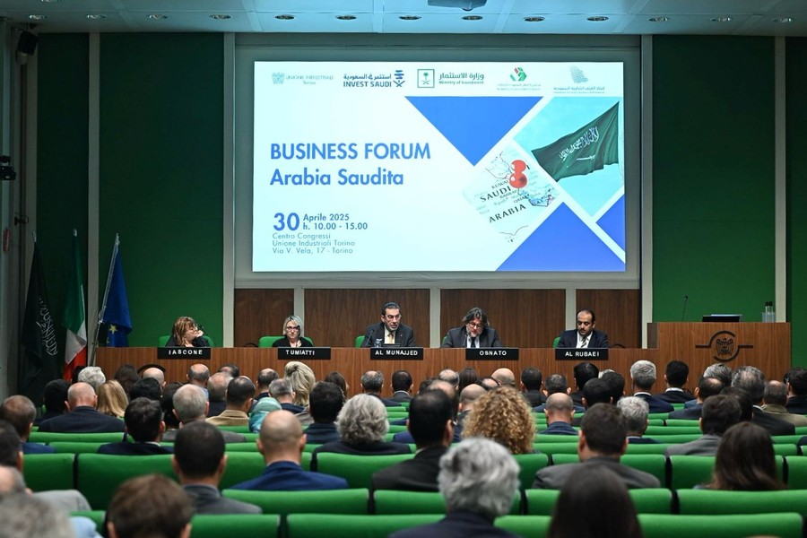Il Saudi-Italia business forum, gli investitori dell'Arabia Saudita incontrano le imprese piemontesi