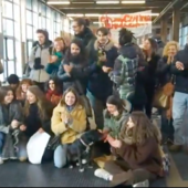 Protesta degli studenti torinesi No Green Pass, si è spostata a Palazzo Nuovo[video]