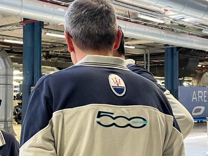 Stellantis male, male:  in Italia nel 2025 la produzione auto cala del 24,5%