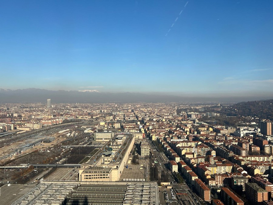 Economia piemontese e situazione in Medio Oriente, costi in aumento e export in frenata, cautela per il secondo trimestre