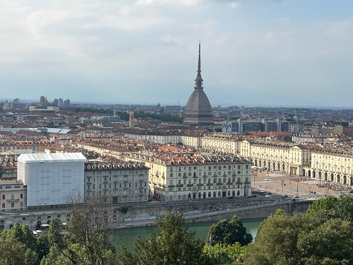 A Torino il lancio del “manifesto per un Conservatorismo Europeo” con i rappresentanti delle Fondazioni e dei Think Thank europei A Torino il lancio del “manifesto per un Conservatorismo Europeo” con i rappresentanti delle Fondazioni e dei Think Thank europei