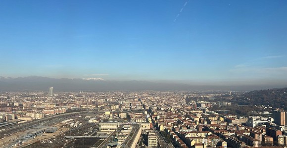 Economia piemontese e situazione in Medio Oriente, costi in aumento e export in frenata, cautela per il secondo trimestre