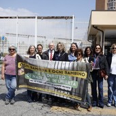 Festa della Mamma, una delegazione PD e AVS alla sezione femminile del Lorusso e Cutugno