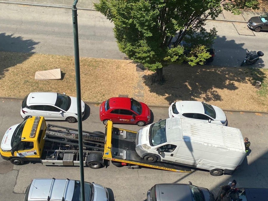 La Polizia municipale recupera un alloggio occupato nelle palazzine Atc di via Togliatti