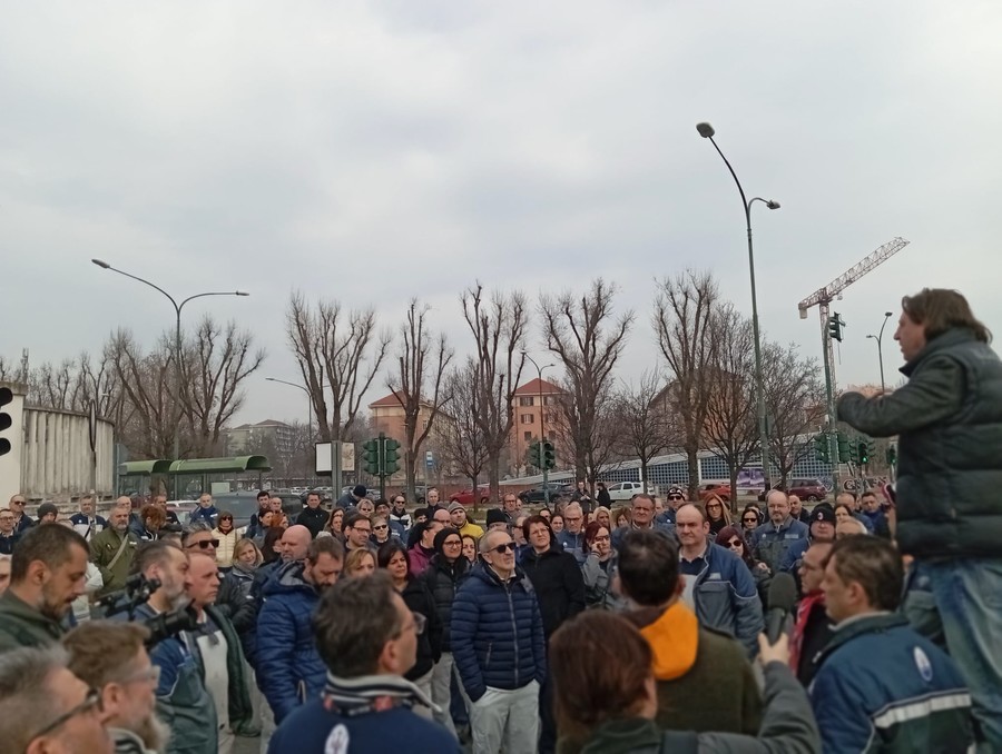 Via il Levante, sciopero a Mirafiori, Fiom: “La situazione è al limite”. Si pensa a un  think tank cittadino