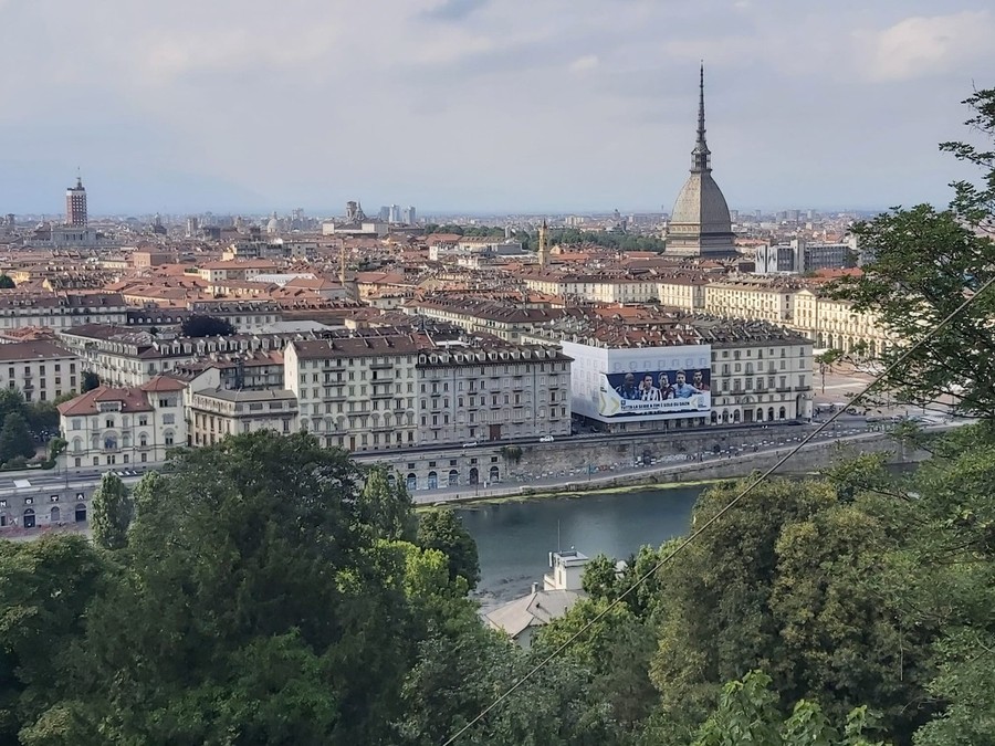 Confesercenti: “Il weekend delle arti riempie Torino, alberghi occupati al 90%. Trend positivo da alcune settimane” Confesercenti: “Il weekend delle arti riempie Torino, alberghi occupati al 90%. Trend positivo da alcune settimane”