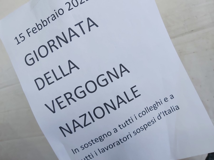 &quot;No all'obbligo vaccinale sul lavoro&quot;: nmanifestazione a Torino [video]