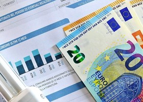 Povertà energetica, sono quattrocentomila i piemontesi in difficoltà con le bollette di luce e gas Povertà energetica, sono quattrocentomila i piemontesi in difficoltà con le bollette di luce e gas