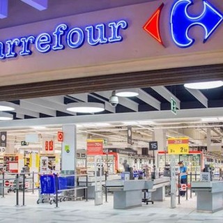 Carrefour, muro contro muro tra sindacati e proprietà