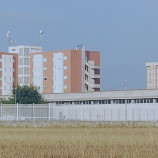 Aggressioni, microtelefoni, droga e alcool: ecco tutti i problemi del carcere di Torino