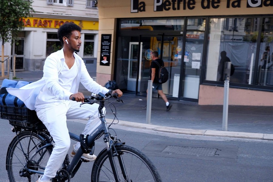 Riders, sfrecciano via veloci...per tre euro [video]