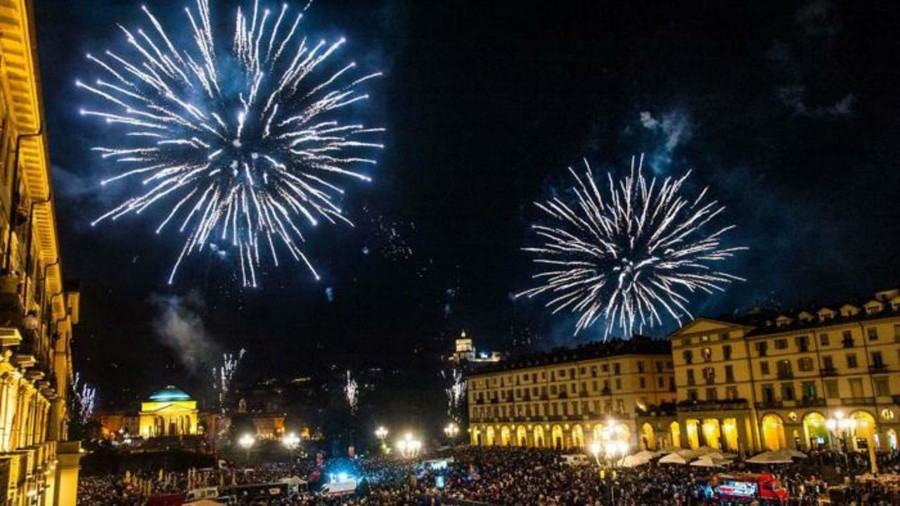 Torino festeggia San Giovanni, fuochi d'artificio sì ma “sostenibili”