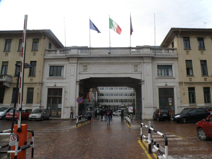 Ancora un “miracolo” alle Molinette di Torino: salvata donna colpita da epatite fulminante grazie ad un trapianto di fegato in super-urgenza nazionale Ancora un “miracolo” alle Molinette di Torino: salvata donna colpita da epatite fulminante grazie ad un trapianto di fegato in super-urgenza nazionale